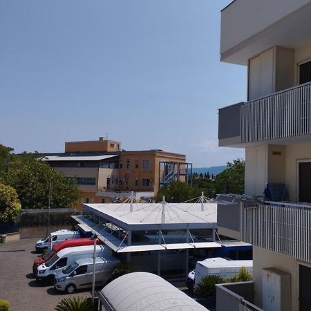 Da Luigi Locazioni Brevi Turistiche Panzió Monopoli Szoba fotó